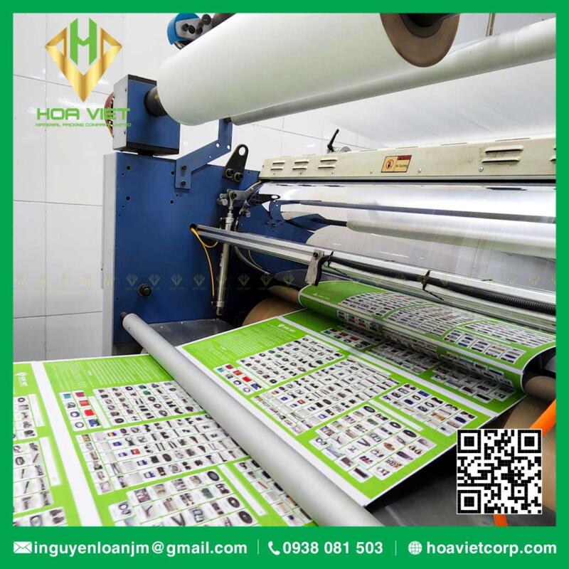 Trang chủ 37 dich vu gia cong in an can mang catalouge brochure hoa viet 4