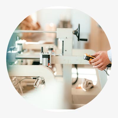 Trang chủ 14 dịch vụ dán suppo gia công in ấn thái quân