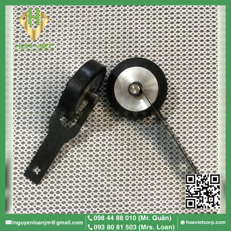 Trang chủ 30 Banh Xe Cao Su Den Co Truc 48x15 1