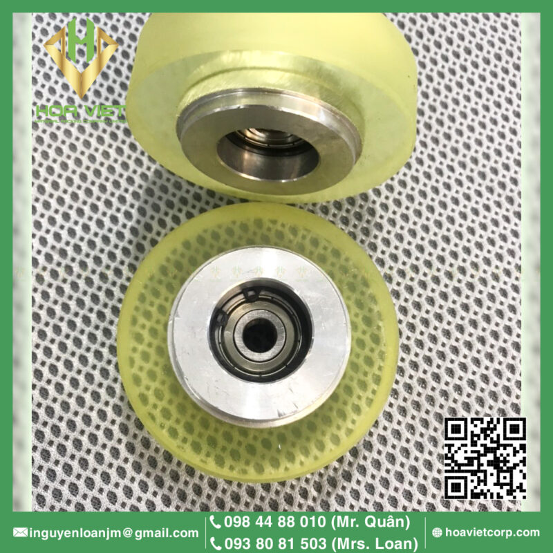 Trang chủ 23 Banh Xe Cao Su Vang May Be