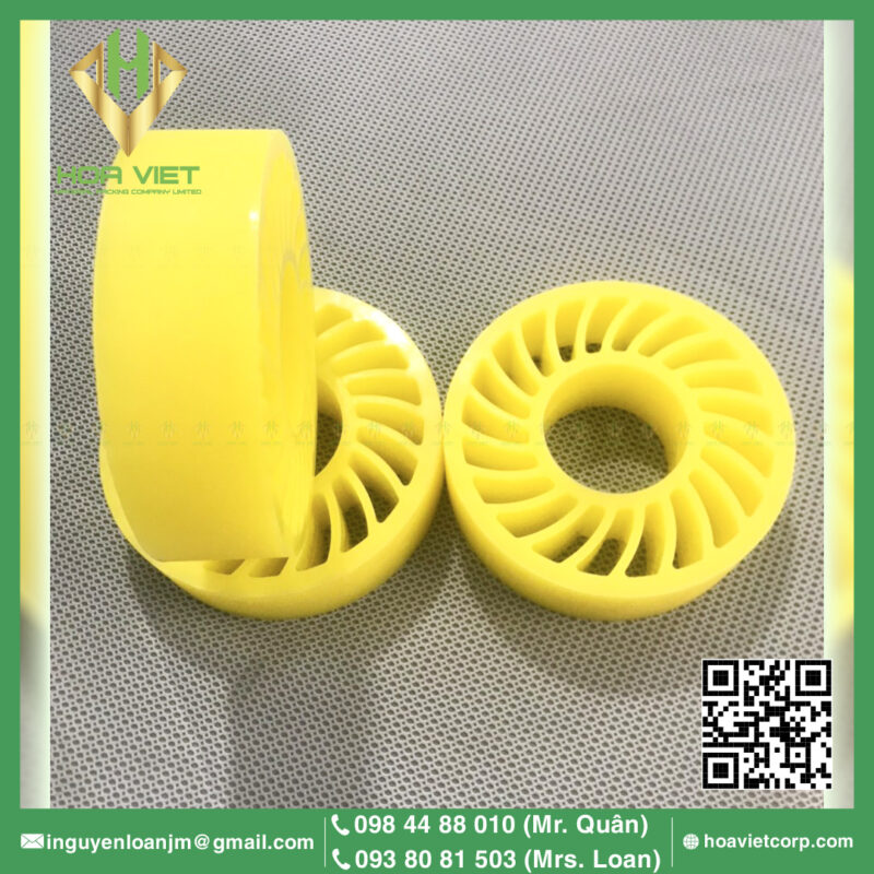 Banh Xe Thai Duong vang 165x70x50