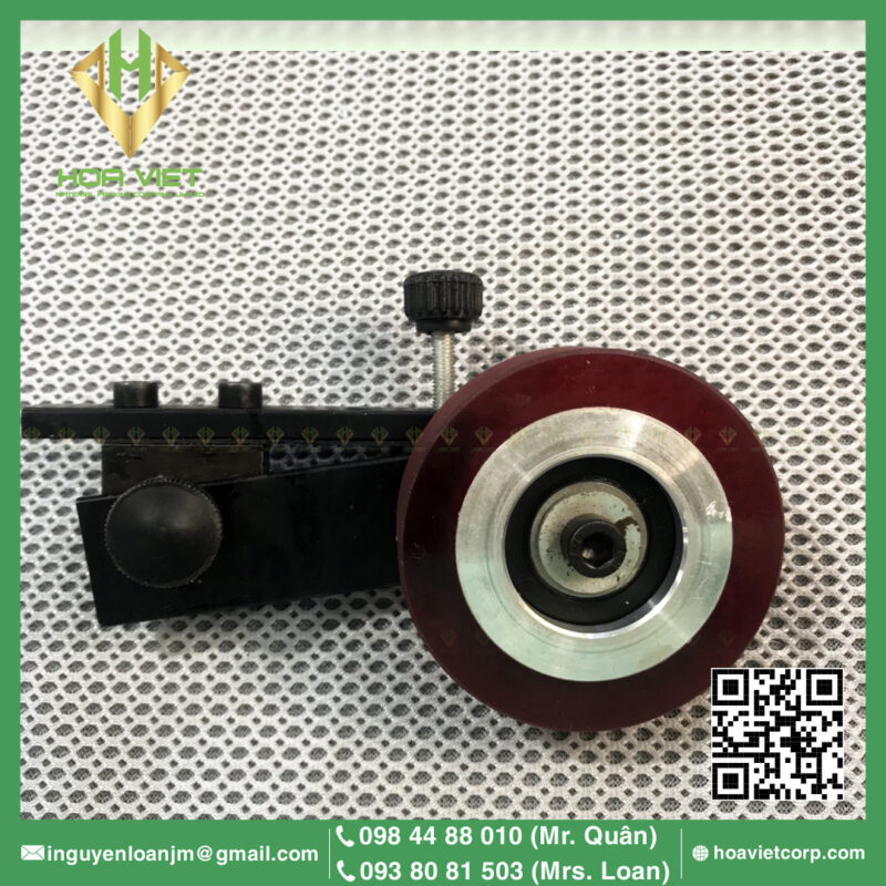 Bo cum Thep Banh Xe Cao Su do