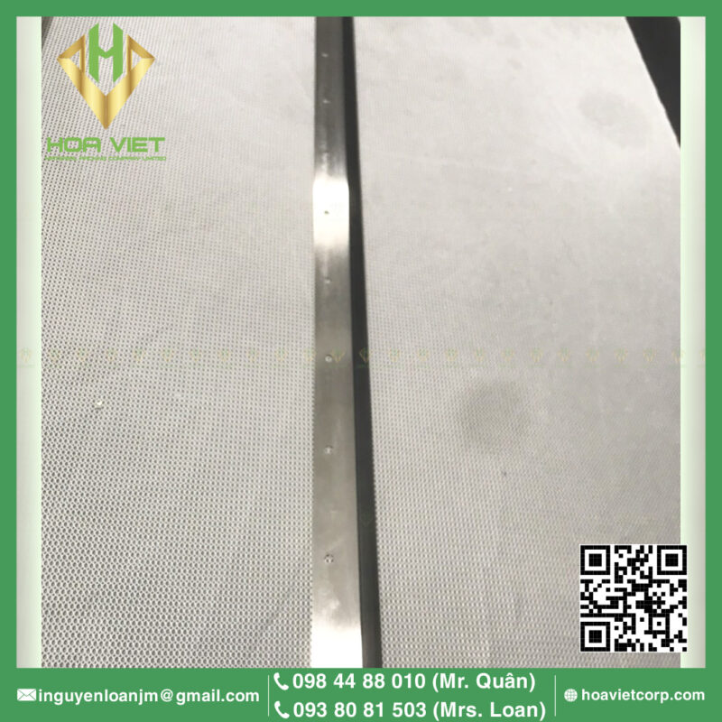 Luoi gat Thep Roland 700 1100 13 lo