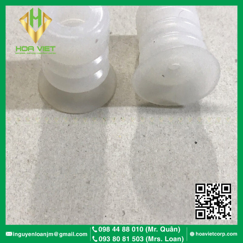 Nam hut trang 3 tang DK 20